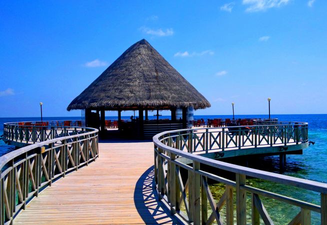 Indian Ocean Multi Centre Holidays with Classic Resorts