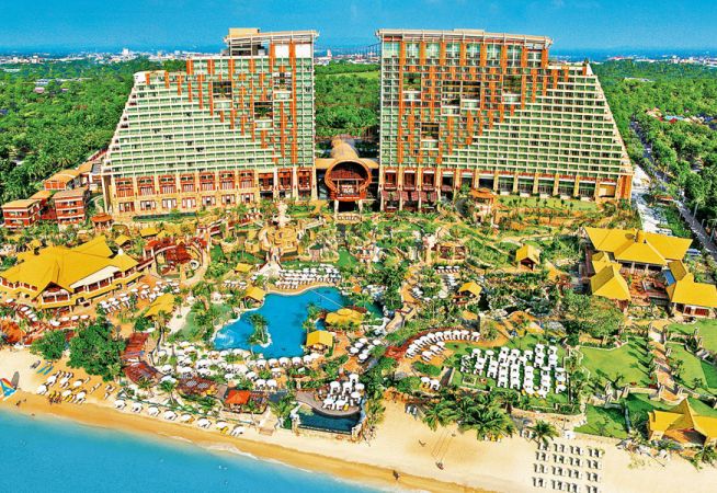 Centara Grand Mirage Beach Resort Pattaya