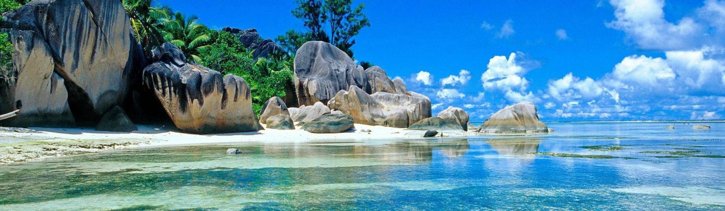 Mahe Island Holidays - Sea