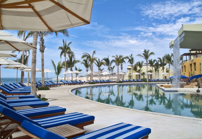 Royal Hideaway Playacar