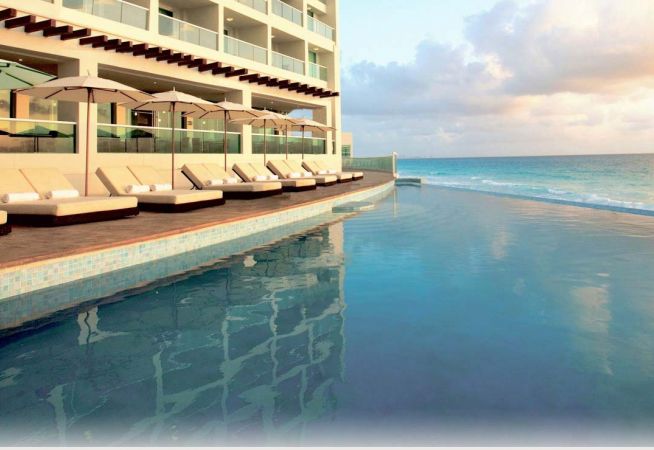 Sun Palace